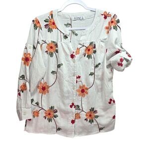 Ana and Rose Floral Embroidered Blouse Sz M Button‎ Down Roll Tab Sleeve White